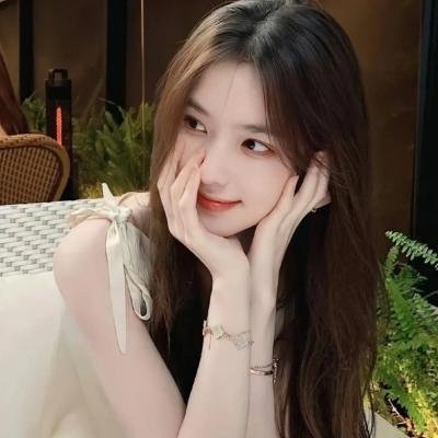小精灵乔莉